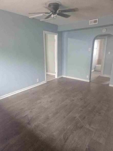 Building Photo - 1714 E 14th St