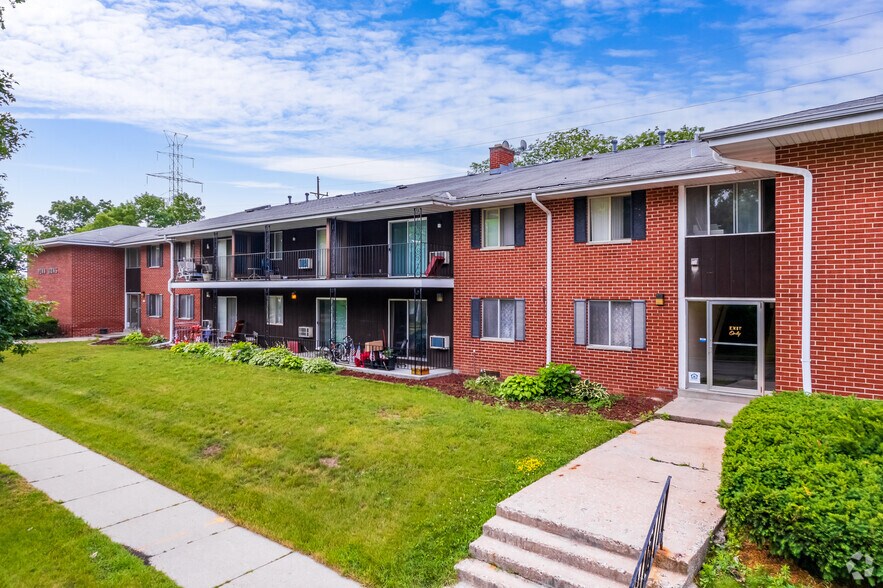 Primary Photo - PENN ARMS APARTMENTS