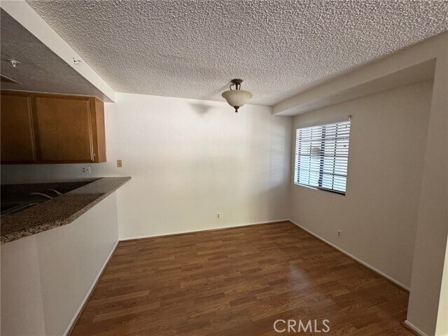 Building Photo - 1784 Shady Oaks Ct