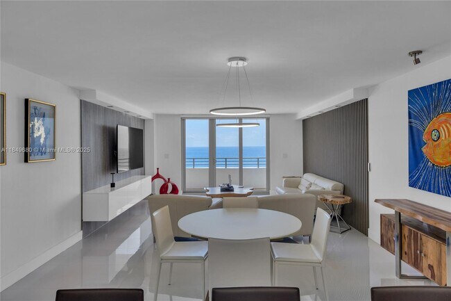 Building Photo - 5555 Collins Ave