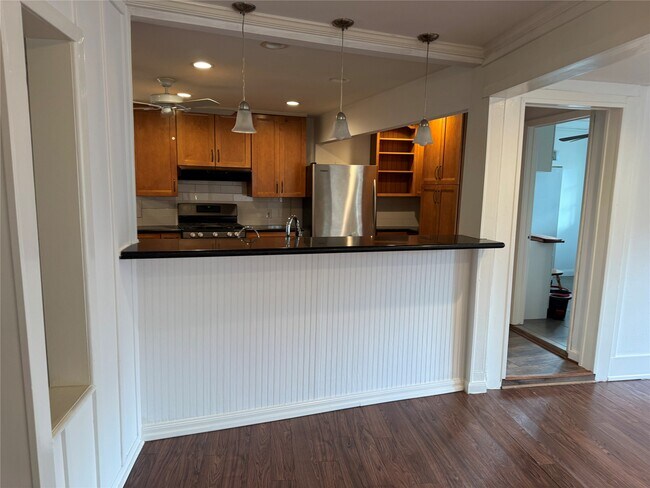 Building Photo - 6944 Burgess St