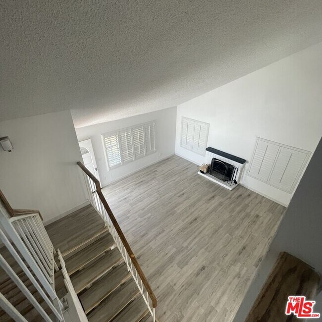 Building Photo - 3021 Limewood Ln