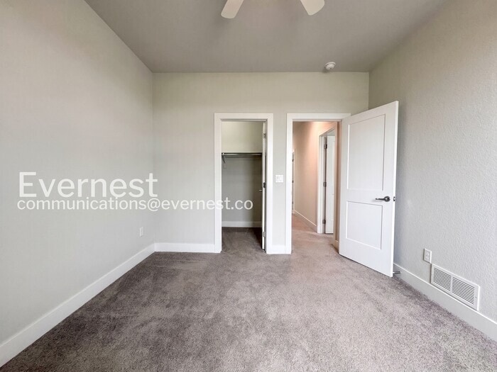 Building Photo - 21343 E 59th Pl