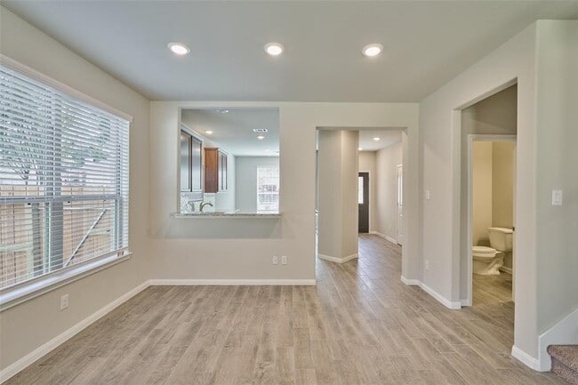 Building Photo - 11330 Alcott Dr