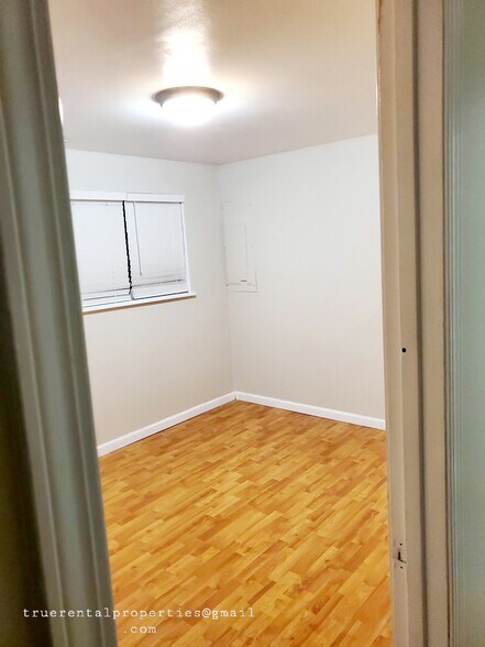 Bedroom 1 - 3343 Ward Ave