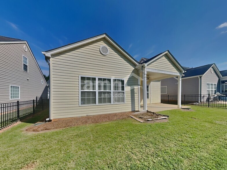 Building Photo - 129 Pin Oak Ct