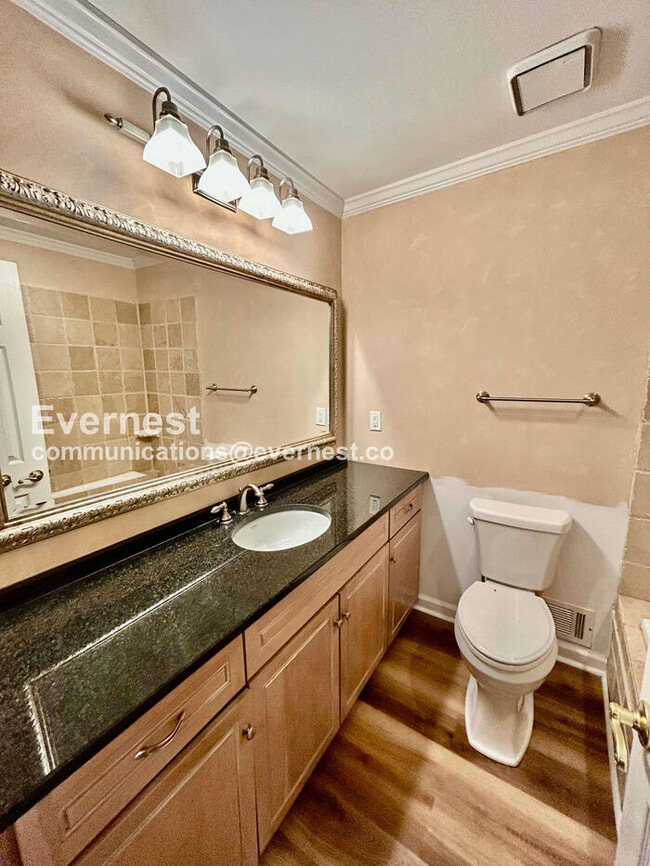 Building Photo - 7500 Roswell Rd