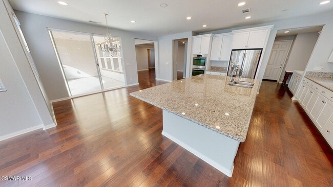 Building Photo - 2816 Bella Ct