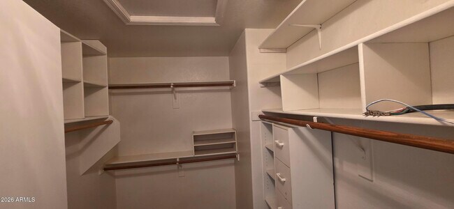 Building Photo - 9163 W Davis Rd