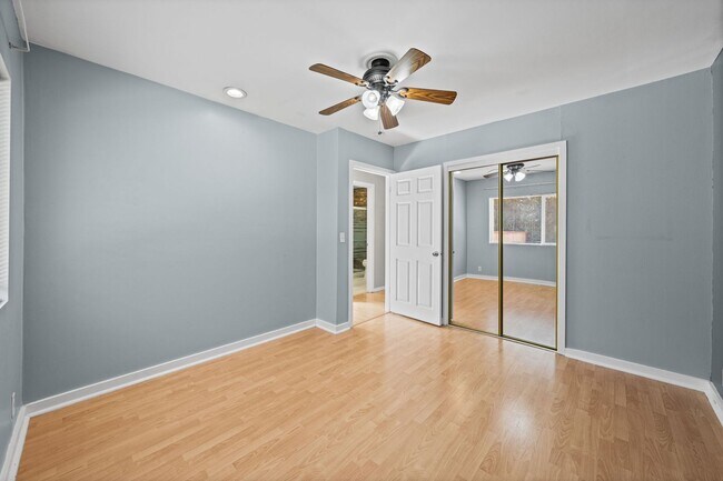 Building Photo - 1421 N 32nd St