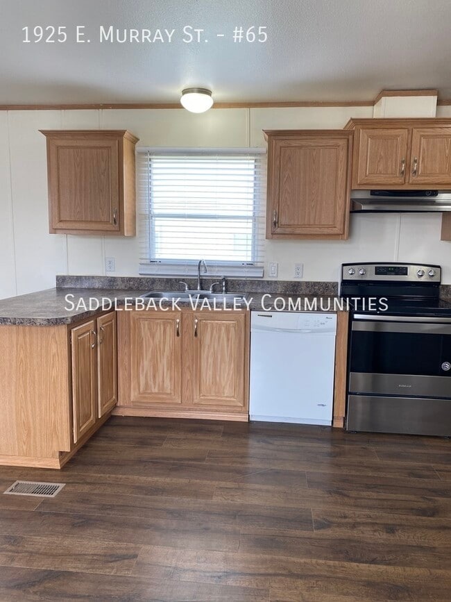 Building Photo - 1925 E Murray St