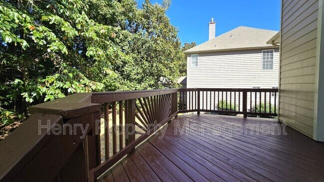Building Photo - 104 Seymour Creek Dr