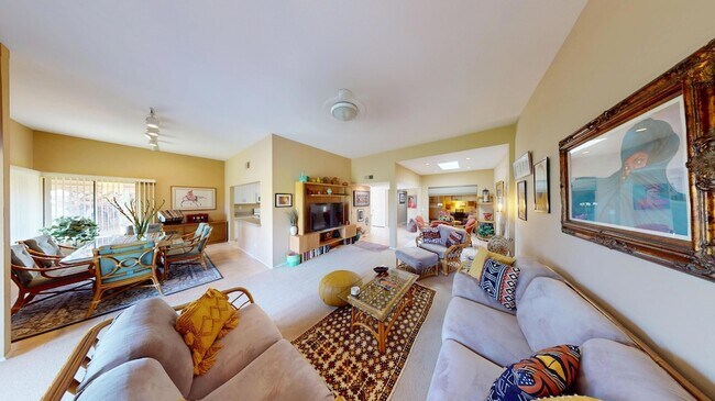 Building Photo - 72350 Rim Dr