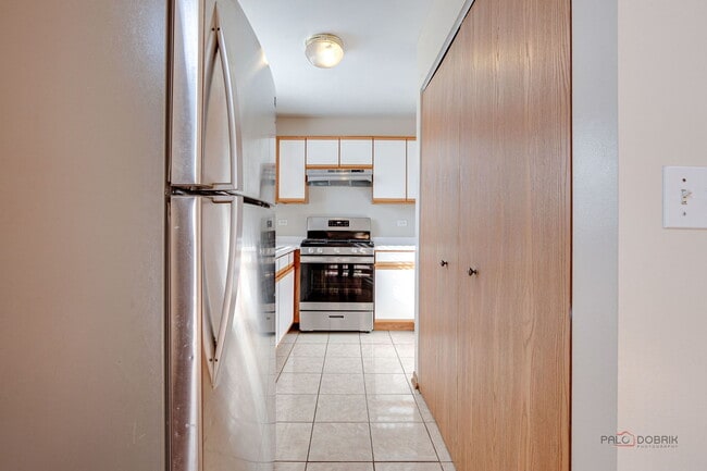 Building Photo - 1544 Anderson Trail