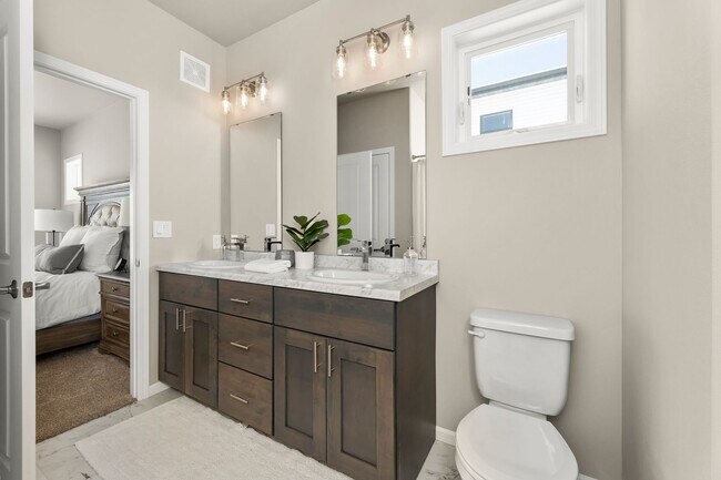 Building Photo - 4-bedroom, 3-bathroom West Fargo Single-Family Home w/ 2 Stall Garage