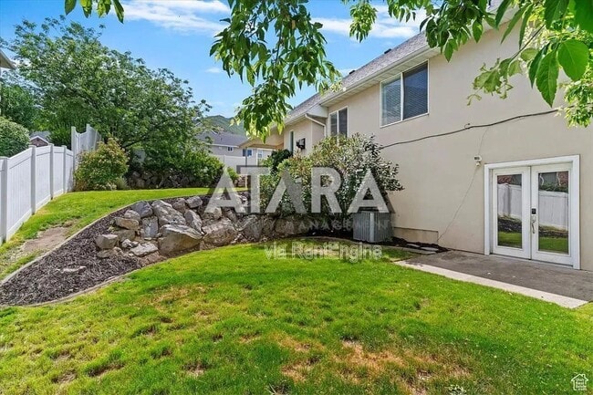 Building Photo - 154 W 1100 N