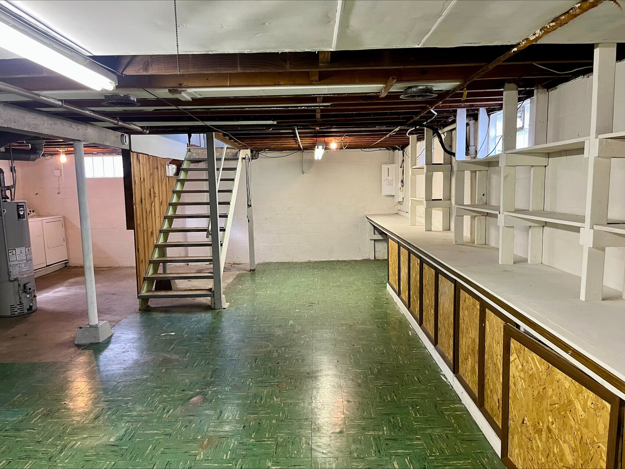 Building Photo - 630 Essex St