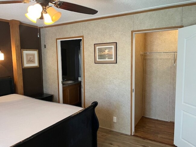 Building Photo - 72 Henry Harris Ln