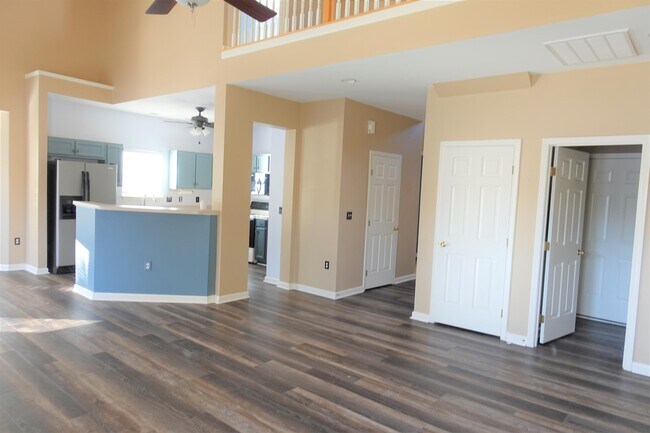 Building Photo - 233 Highgate Cir