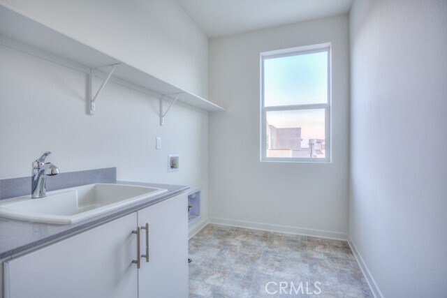 Building Photo - 15812 Caterpillar Dr