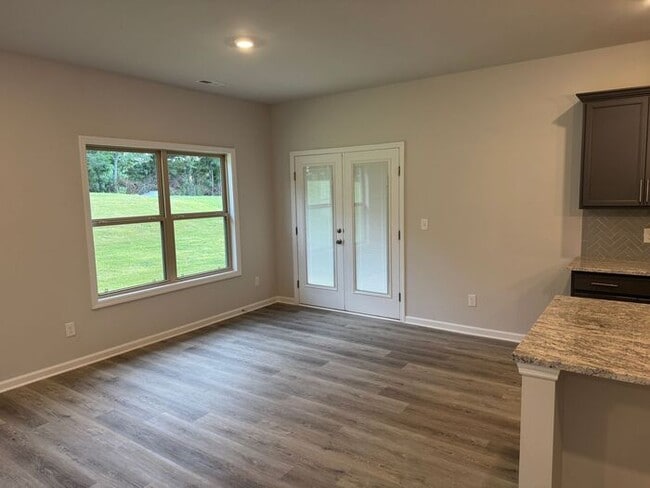 Building Photo - New construction home with move in special!