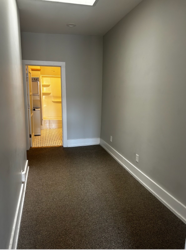 Building Photo - 845 Massachusetts St