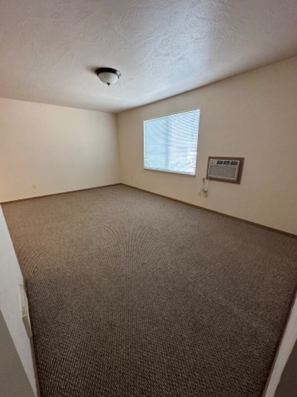 Building Photo - 31 Appleway Dr