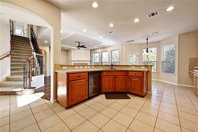 Building Photo - 8408 Big Timber Dr