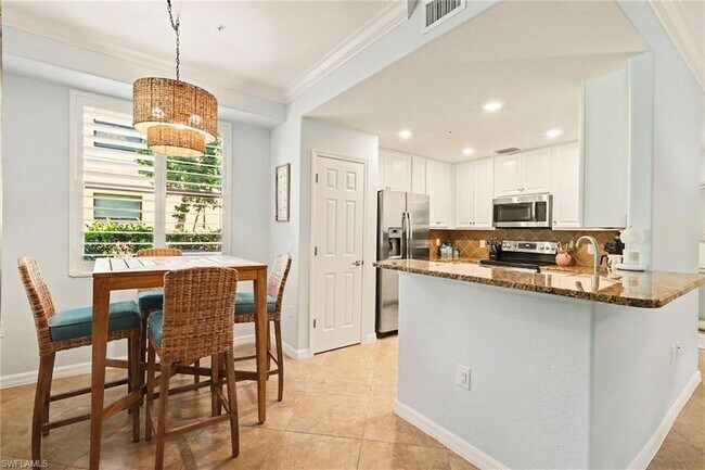 Building Photo - 28050 Cookstown Ct