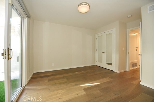 Building Photo - 1110 Katella St