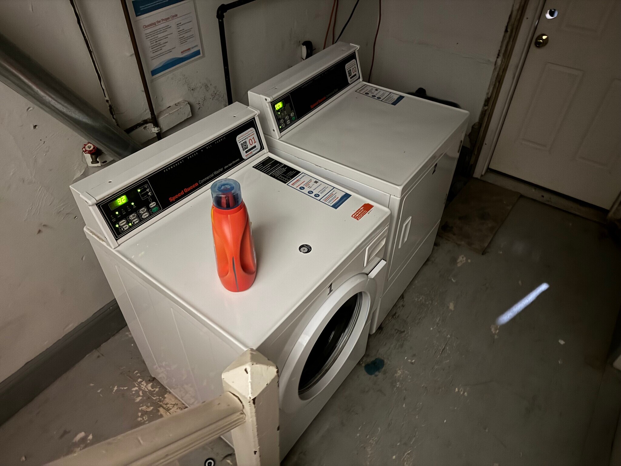 Share Laundry - 61 Dana St