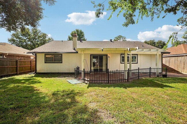 Building Photo - 4202 Townes Forest Rd