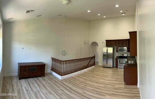 Building Photo - 2670 S Voyager Dr