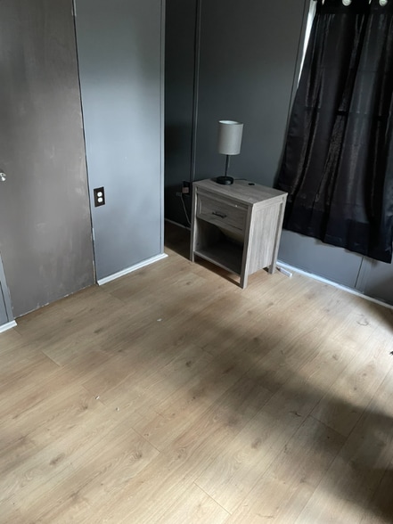 Building Photo - 98 Fountain Cir