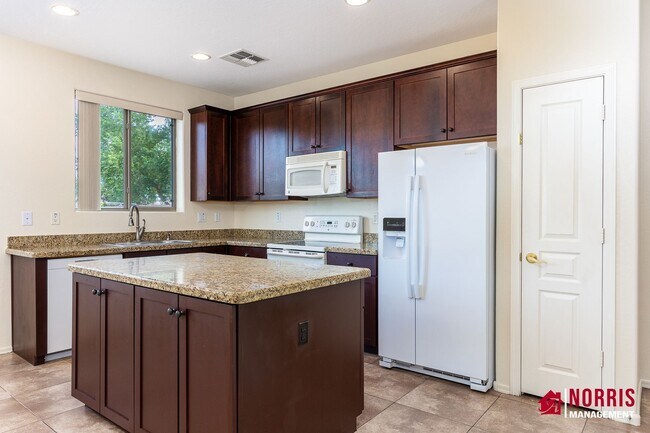 Building Photo - Beautiful Home for Rent in Monterra Village