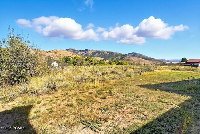 Building Photo - 5866 N Fork Rd