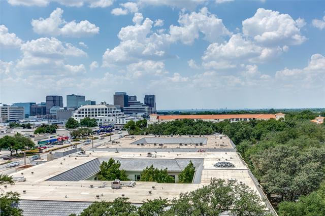 Building Photo - 6211 W Northwest Hwy