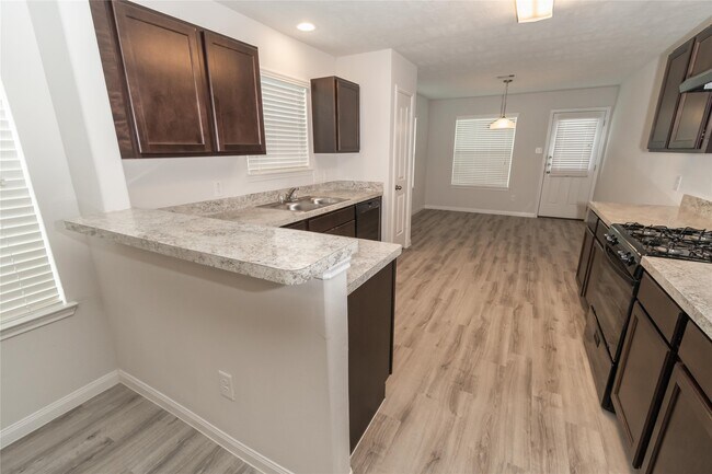 Building Photo - 3310 Any Way