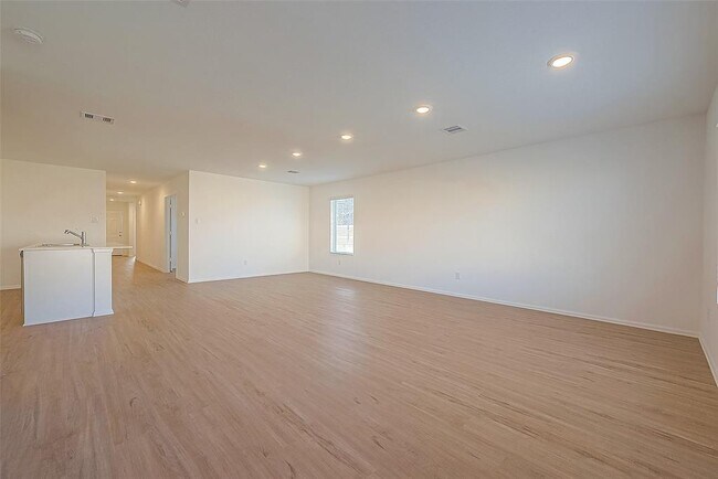 Building Photo - 5107 Sunvalley Bend Dr