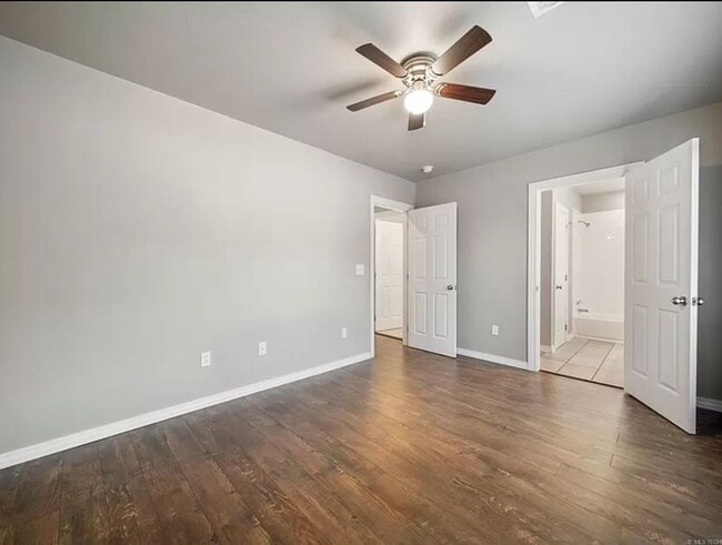 Building Photo - 2 Bedroom / 2 Bath in the heart of Midtown!