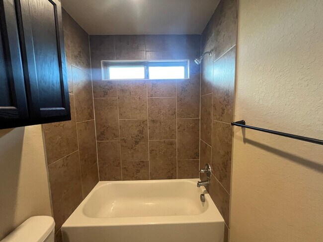 Building Photo - 13910 Annas Way #101, San Antonio, TX. 78233