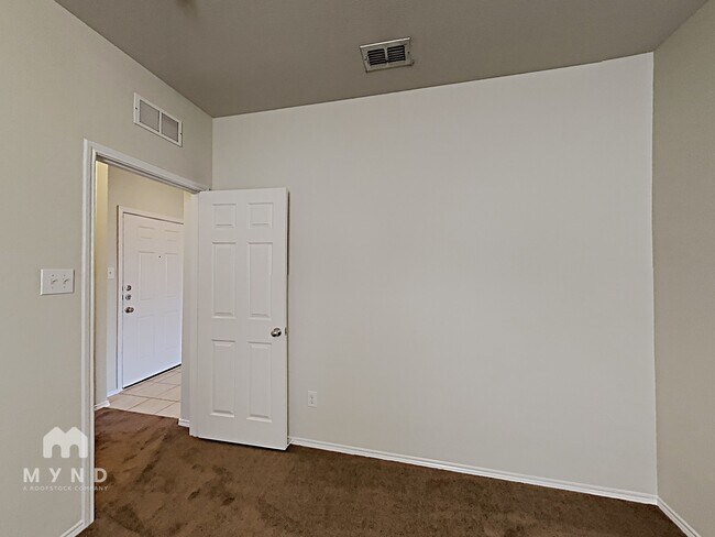 Building Photo - 7721 Tudanca Trail