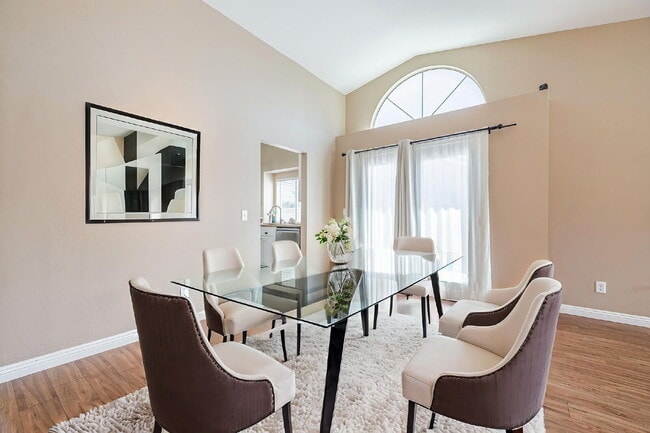 Building Photo - Beautiful 3-Bedroom Home in West Palmdale Community