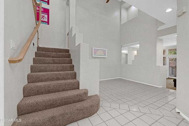Building Photo - 1048 Mountain Oak Pl