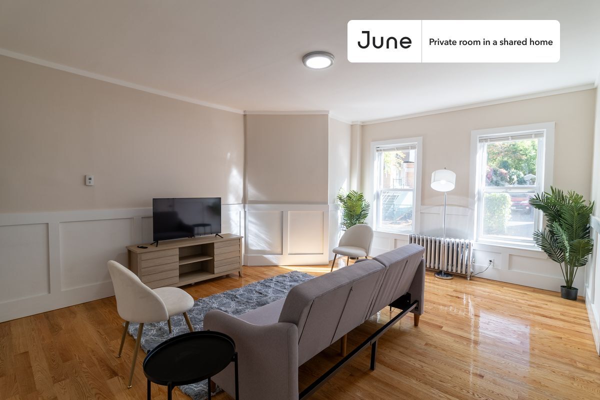 Building Photo - Room in Shared 7 bed/2 bath home in Allston