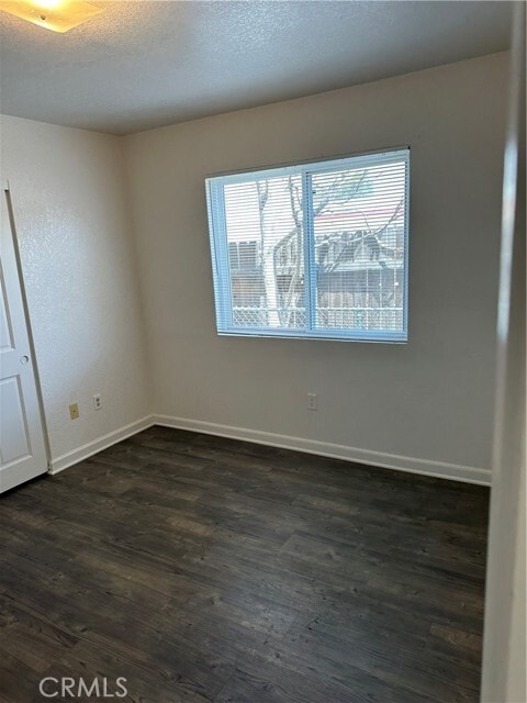 Building Photo - 18845 Del Mano Ct
