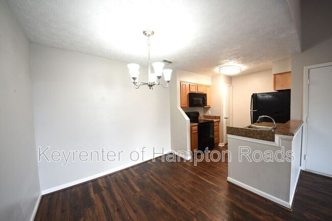 Building Photo - 79 Cape Dorey Dr