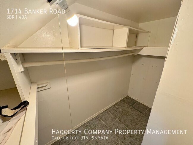 Building Photo - 1714 Banker Rd