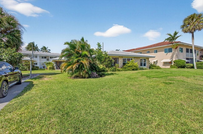 Building Photo - 2757 NE 29th Ave