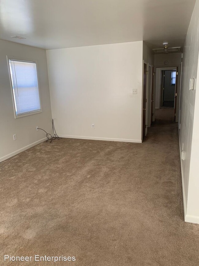 Building Photo - 3 br, 1 bath House - 1016 Cherry Hill Rd